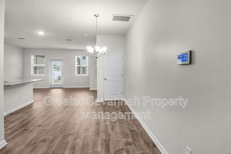 137 Benelli Dr - Photo 6 of 50