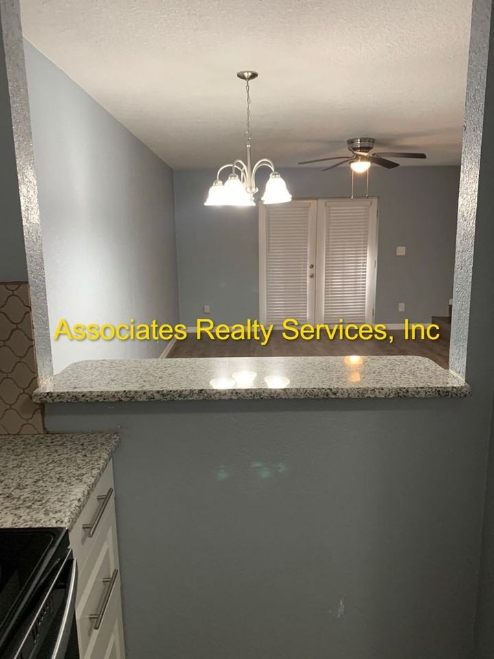 1324 Sw 61st Ter #8F - Photo 4 of 17