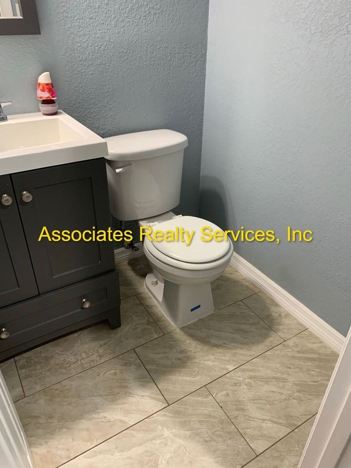 1324 Sw 61st Ter #8F - Photo 6 of 17