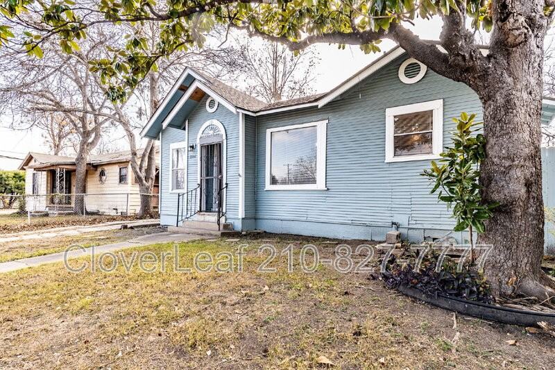 206 Hoover Ave - Photo 2 of 22