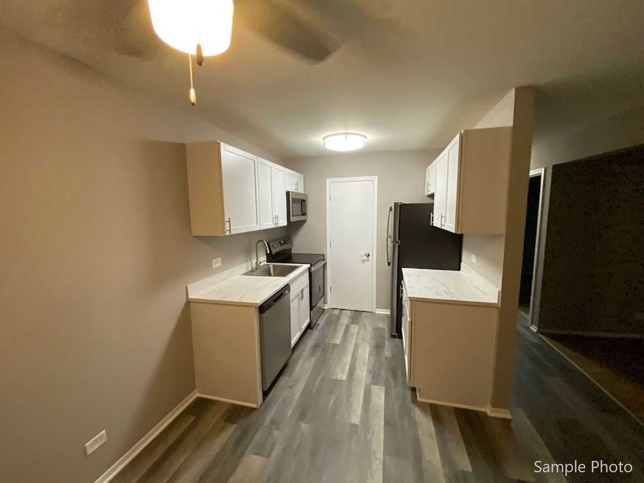 Antioch Manor Apartments - Photo 4 of 42