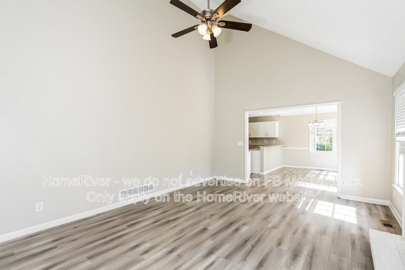 1890 Tree Brooke Ln - Photo 3 of 22