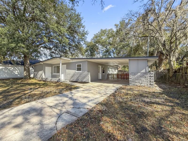 1825 Fouraker Rd - Photo 2 of 21