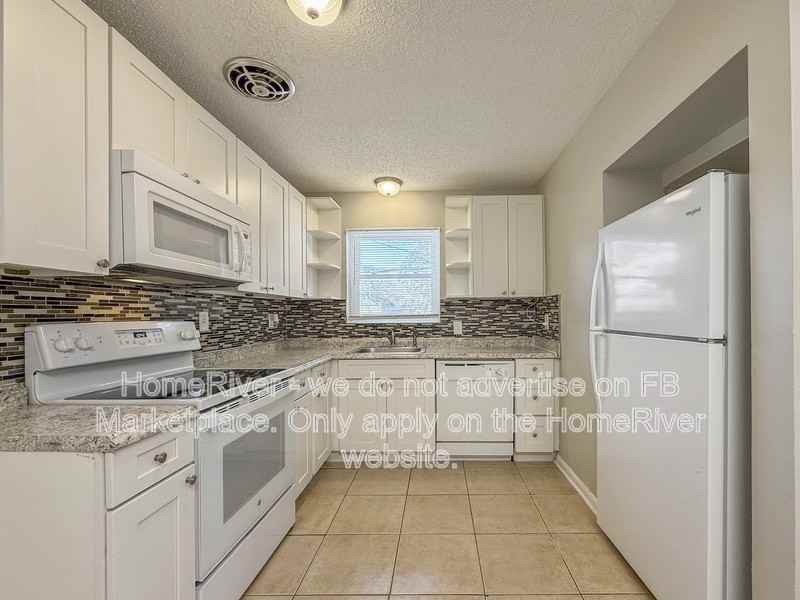 1825 Fouraker Rd - Photo 5 of 21