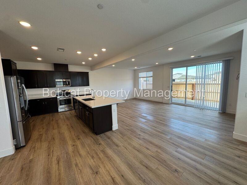 3671 Pulsar Ln #3 - Photo 4 of 41