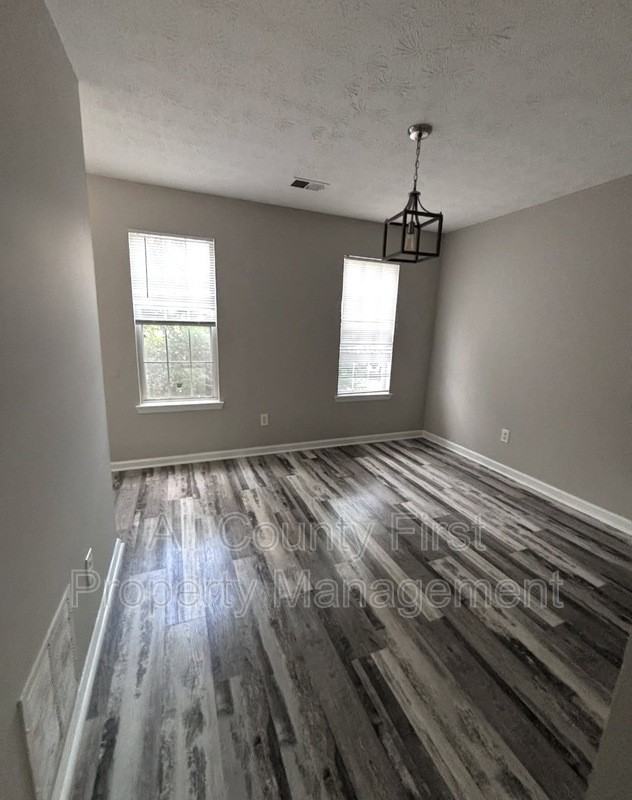 3237 Kiowa Ct - Photo 5 of 16