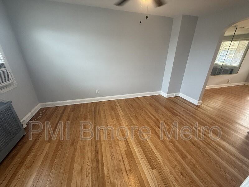 917 Kevin Rd - Photo 6 of 19