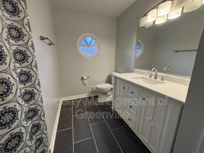 105 Rockmont Rd - Photo 5 of 25