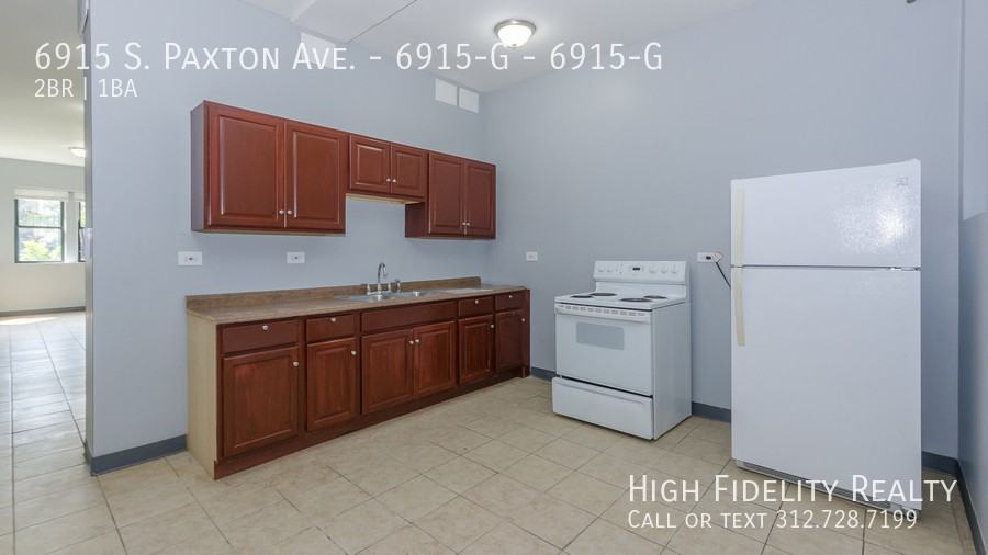 6915 S Paxton Ave #6915G - Photo 4 of 9