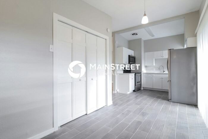 3404 Paris Pl - Photo 6 of 16