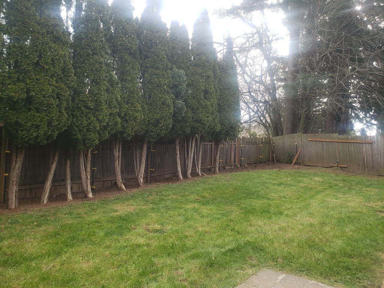 2552 Se 9th Ct - Photo 7 of 24