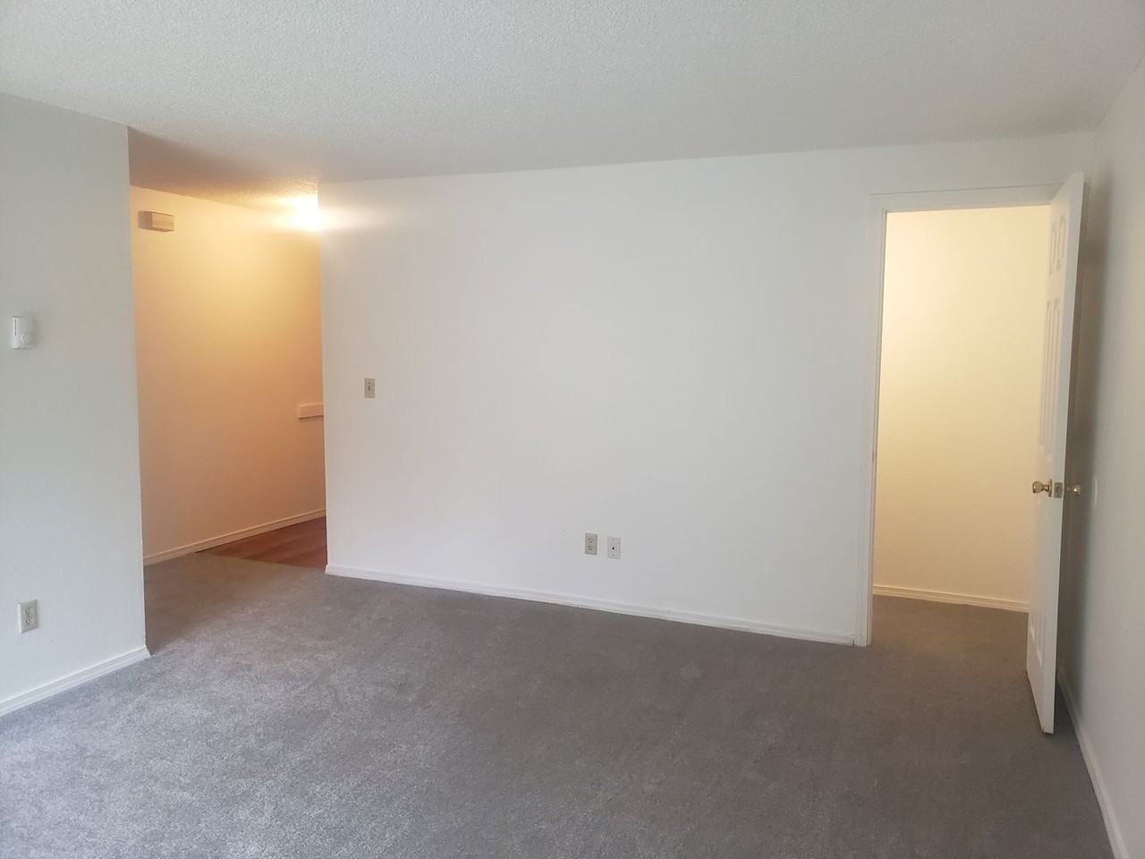 2552 Se 9th Ct - Photo 5 of 24