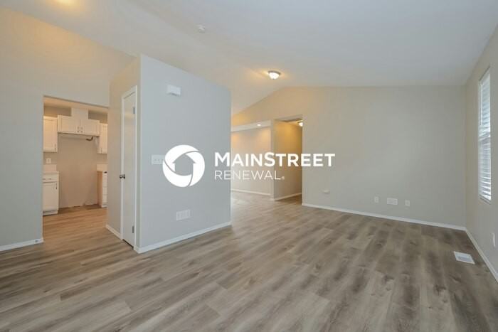 16830 Marmount St Se - Photo 5 of 16