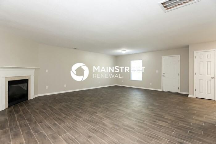 1630 Ledson Ct - Photo 5 of 17