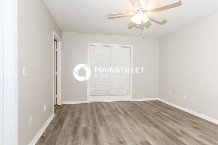 2307 Sw Kent Cir - Photo 7 of 15