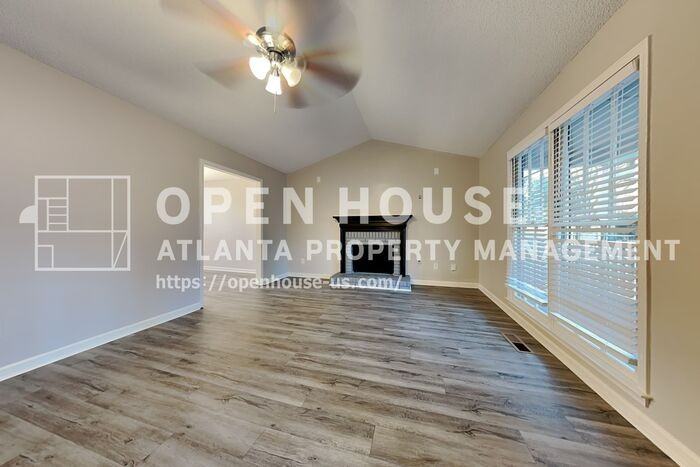 3887 Spring Meadow Dr - Photo 5 of 23