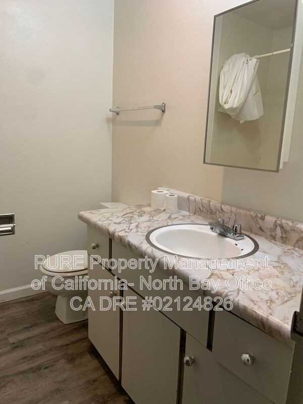 106 Laws Ave #C - Photo 3 of 6