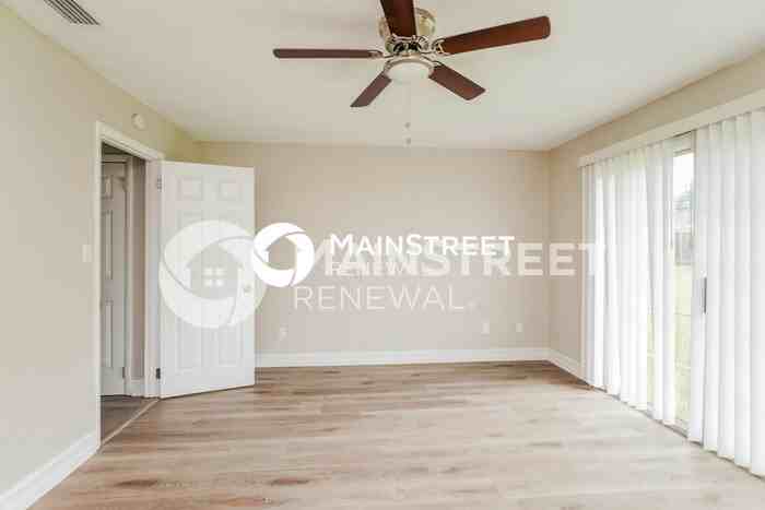 6317 Boylston Way - Photo 7 of 16