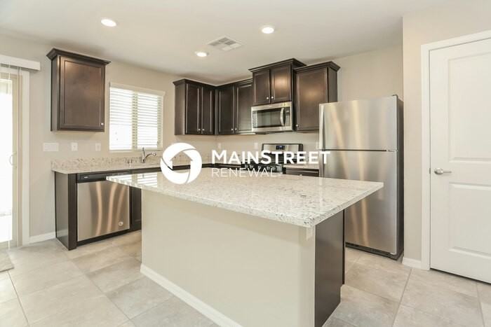 6420 Burlap Ct - Photo 7 of 17