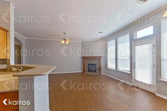 2324 Nw 161st Ter - Photo 4 of 21