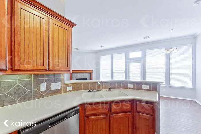 2324 Nw 161st Ter - Photo 5 of 21