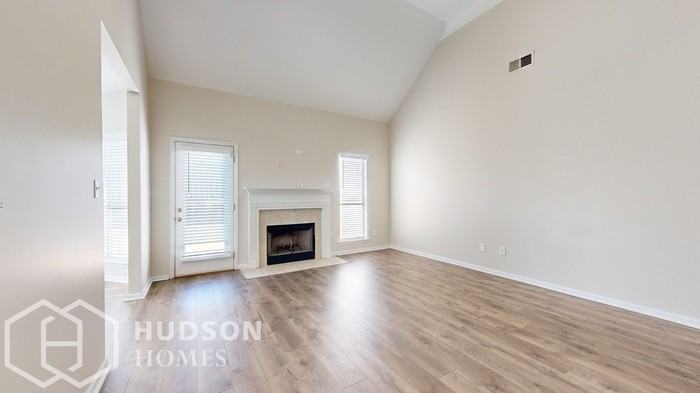 2228 Rushton Ln - Photo 4 of 28