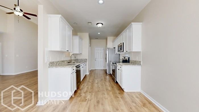 2228 Rushton Ln - Photo 7 of 27