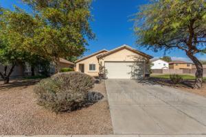 featured image of 4136 E Sierrita Rd