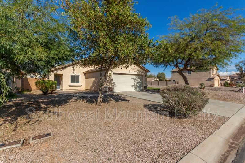 4136 E Sierrita Rd - Photo 3 of 38