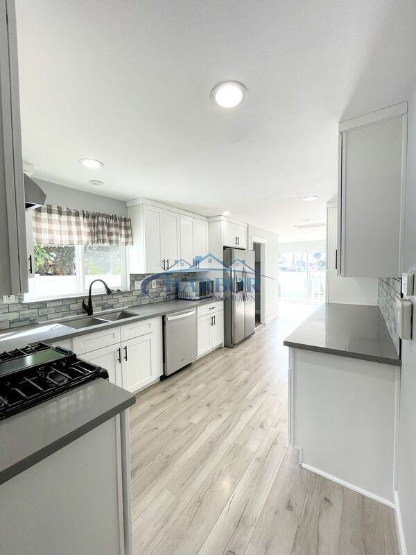 969 W Oliver St - Photo 4 of 18