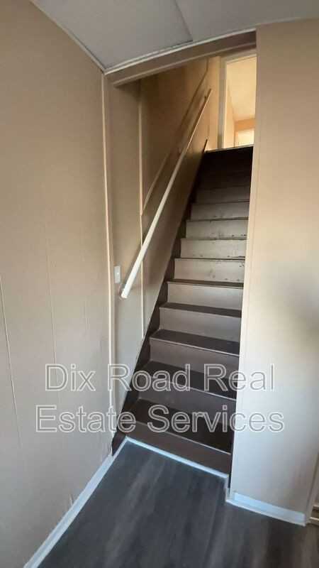 1503 Smith Ave - Photo 6 of 13