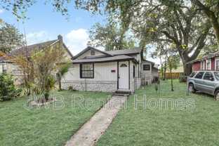 1230 E 14th St - Photo 1 of 1