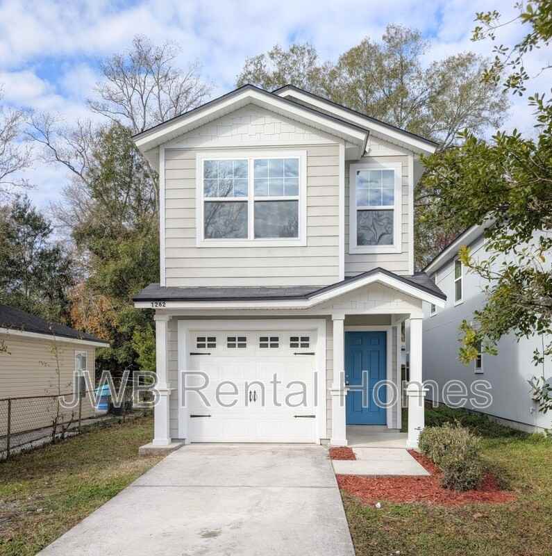 1262 Neva St - Photo 2 of 17