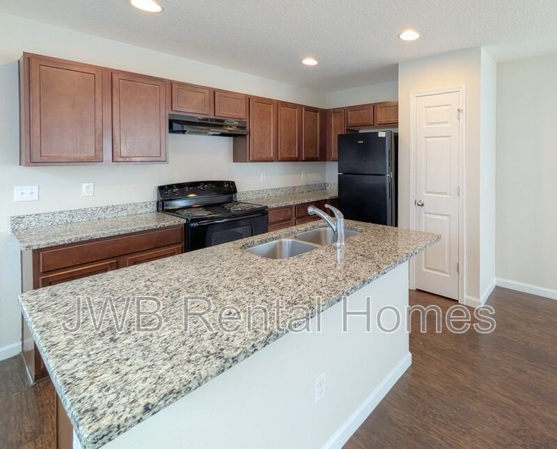 1262 Neva St - Photo 4 of 17