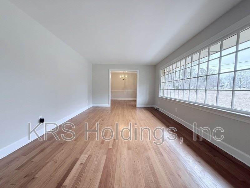 2501 New Bern Ave - Photo 3 of 25