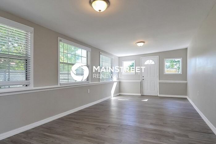 505 Florida Cir S - Photo 4 of 16