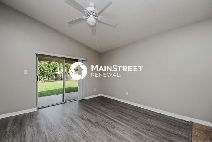 103 11th Ave - Photo 5 of 16