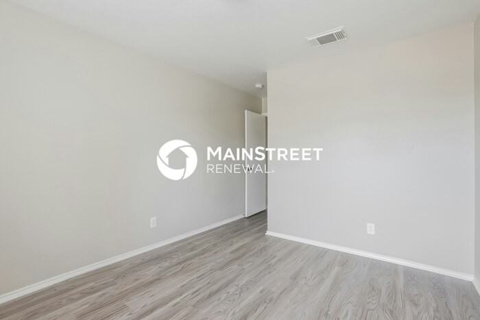 6607 Flatstone Pass - Photo 2 of 16