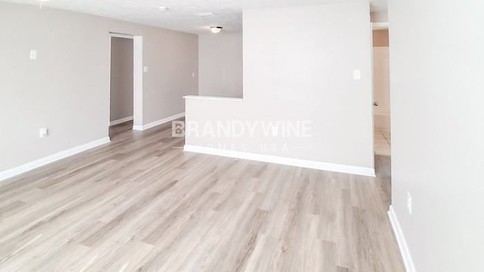 7307 Cypress Dr - Photo 5 of 25