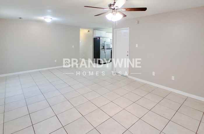 3709 E Grove St - Photo 6 of 21