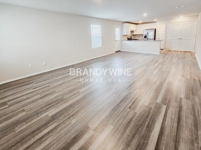 7014 Winding Shelf - Photo 3 of 37