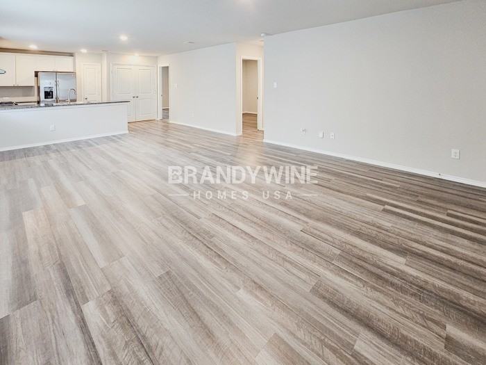 7014 Winding Shelf - Photo 4 of 37