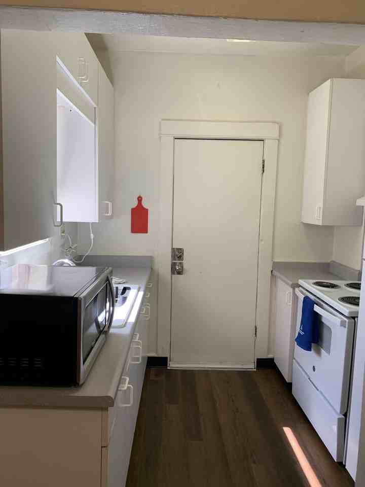 1200 N Campbell Ave #1 - Photo 6 of 20