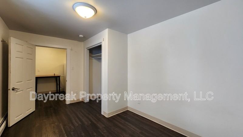 611 9th Ave N - Photo 7 of 14