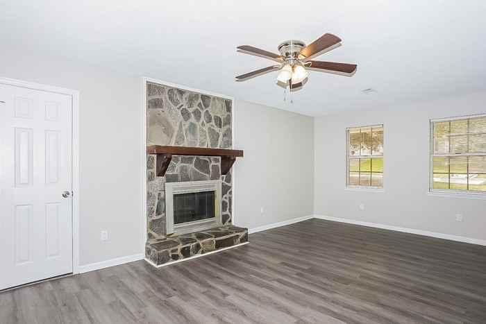 4382 Ridge Valley Dr - Photo 7 of 14