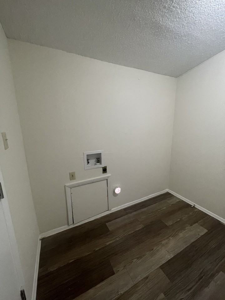 6227 Impala Ave #1 - Photo 7 of 19