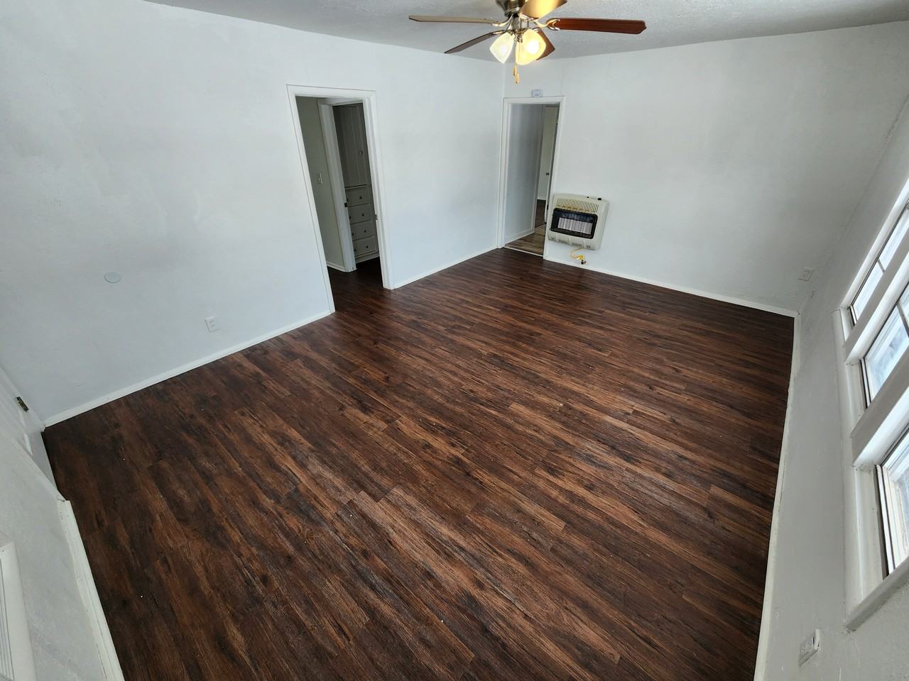 631 N Hickory St #1 - Photo 2 of 15