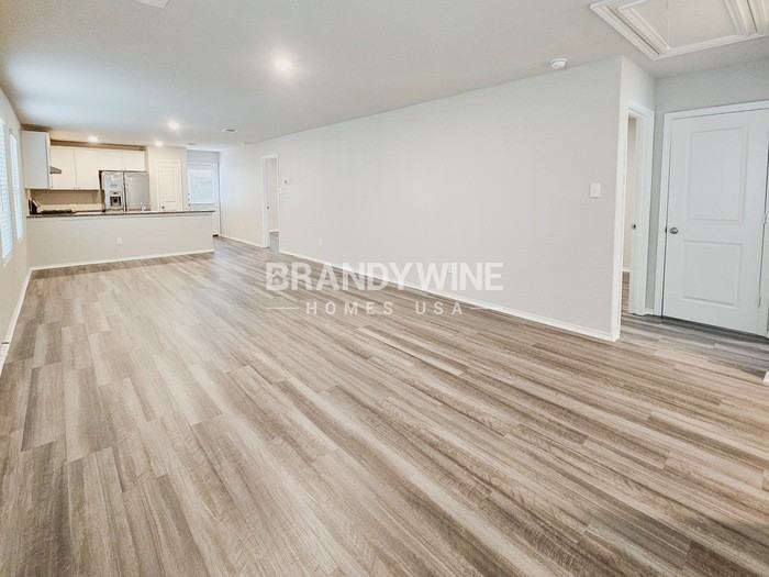 7018 Winding Shelf - Photo 5 of 43