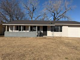 featured image of 2804 Nw Ozmun Ave