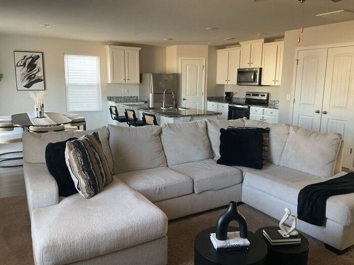 511 Morning Mist Rd - Photo 3 of 13